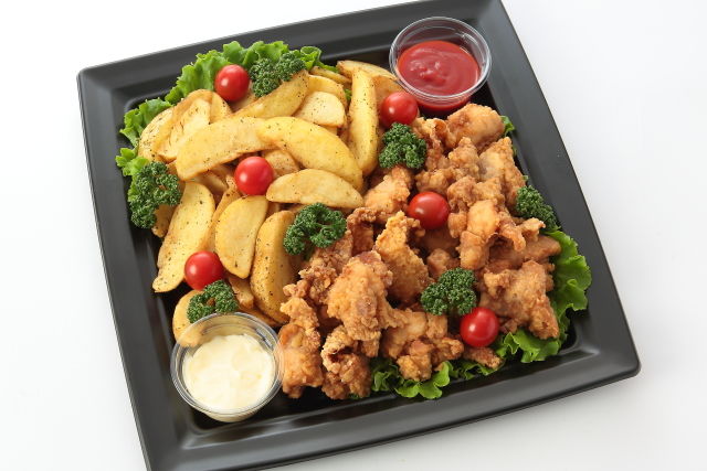 若鶏の唐揚げ&ハーブフライドポテト