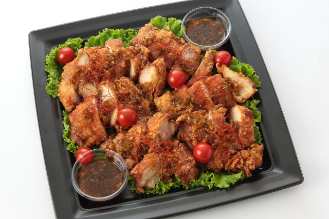 特製ねぎソースの油淋鶏