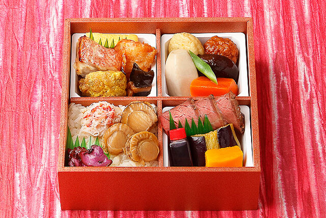 ローストビーフと蟹帆立御飯のお弁当