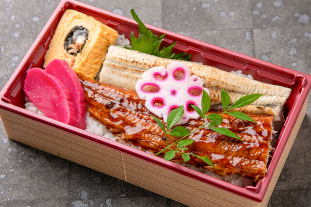 鰻蒲焼き・白焼き 食べ比べ重
