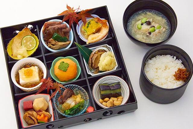 【秋限定】たか木特製京懐石膳 鴨川