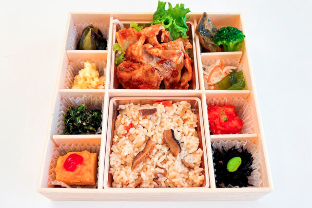 豚ロース生姜焼きの彩り和膳