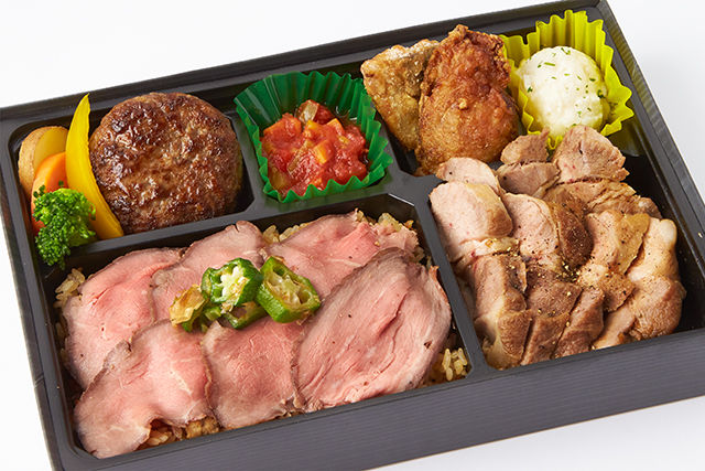 霧降高原豚の肩ロースステーキとローストビーフ肉飯&手ごねハンバーグステーキ弁当
