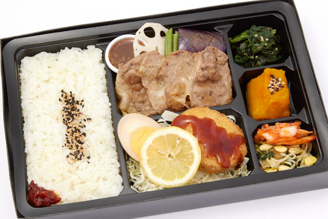 お手頃肉弁当(2)ブリスケ