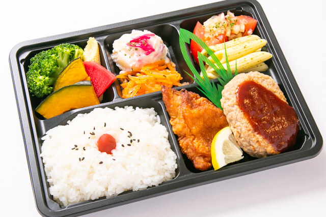Deli弁当 フライドチキンとBBQハンバーグ
