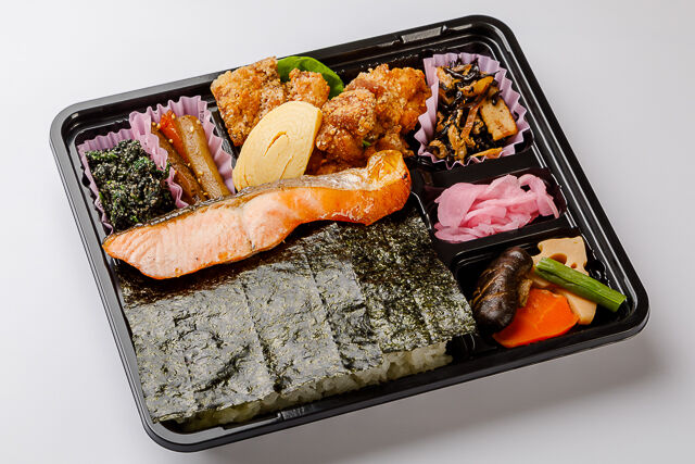 【有明産海苔弁当】手仕込み唐揚げと銀鮭~和惣菜と一緒に~