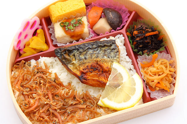 鯖の塩焼き弁当