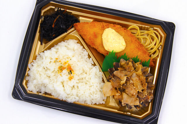TOMYバラエティ弁当/豚焼肉と白身フライ弁当