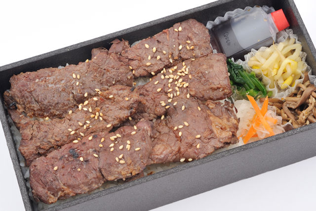 国産牛上カルビ弁当