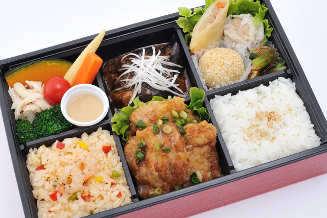 油淋鶏の中華膳