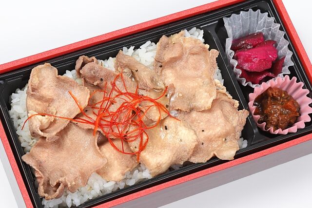 牛たん丼弁当塩味
