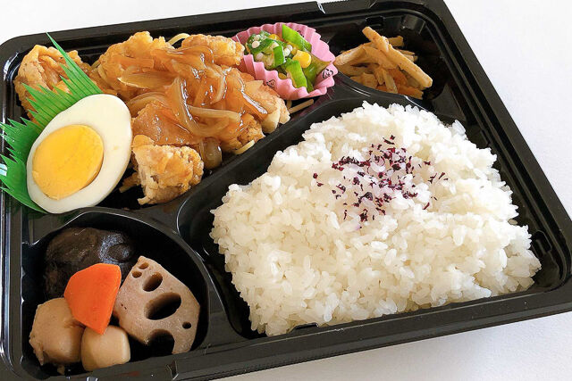 鶏天のあんかけ弁当