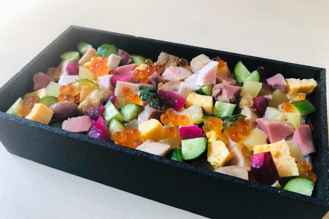 庄之助特製 鶏のちらし和膳 DX