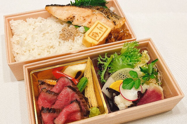 牛鮭弁当