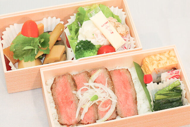 和牛炙り焼弁当 Mサイズ