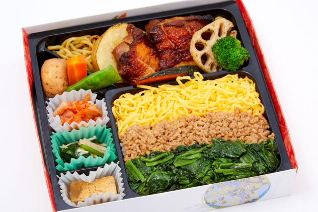 鶏照り焼きとそぼろ飯弁当