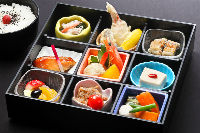 懐石御膳【椿】