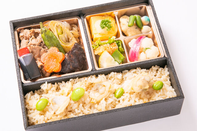 【熨斗対応可】厳選牛すき焼きとあさりの炊き込みご飯