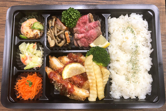 ミラノ風チキンカツレツ&ローストビーフBOX