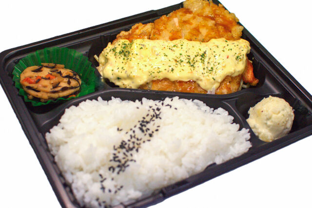【ランチボックス】桜姫鶏むね肉の王道チキン南蛮