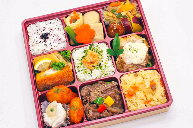 彩花弁当 酉(ゆう)(NO.163)