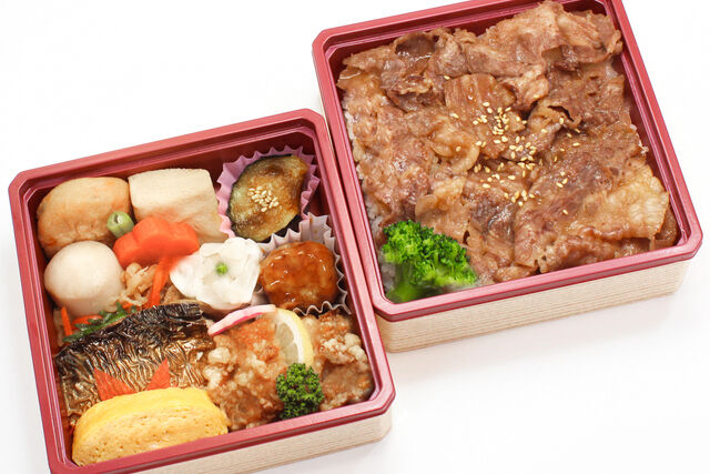 和牛焼肉二段御膳(NO.168)