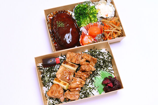 朝引き但馬鶏の焼鳥と和牛ハンバーグ二段弁当