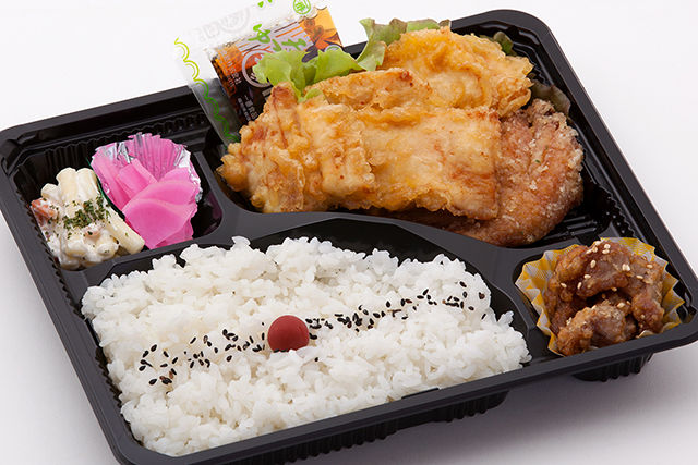 デラックスとり天弁当