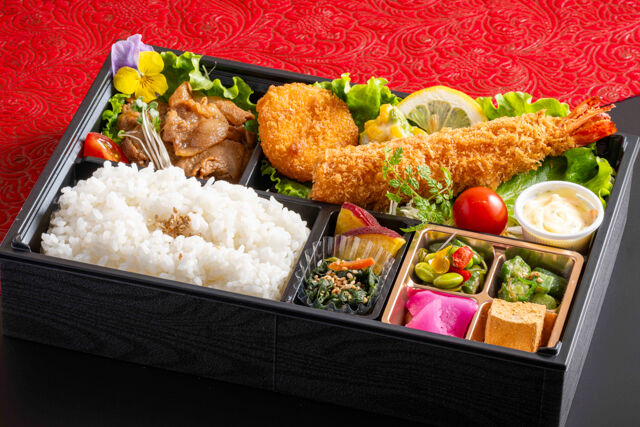 恋する大海老フライと富山ポークの生姜焼き御膳