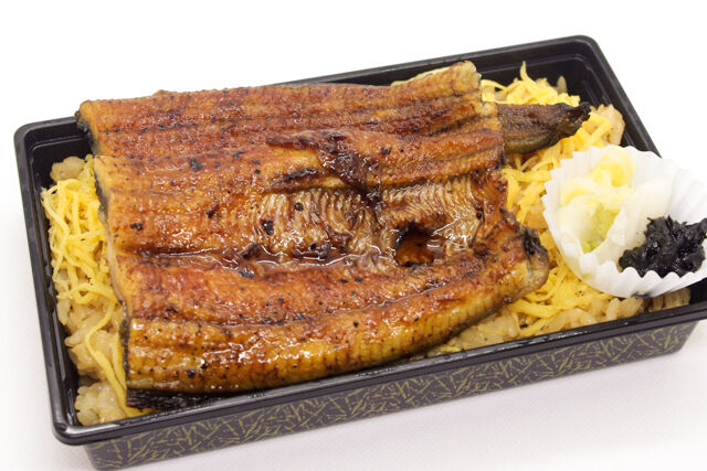 うなぎのせいろ蒸し(一匹)