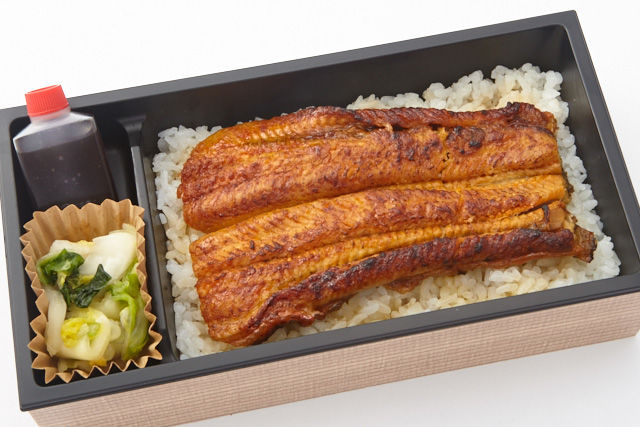 うなぎ弁当(漬物付)