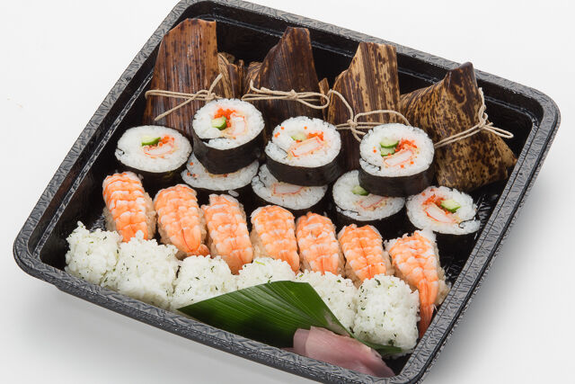 角煮ちまきと寿司セット