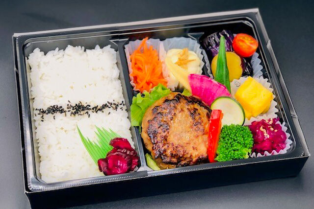 ごちそう御膳(無添加特製ハンバーグ)
