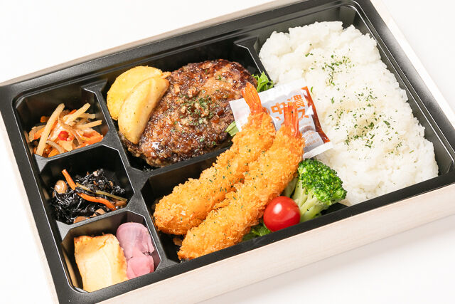 ハンバーグとエビフライ御膳