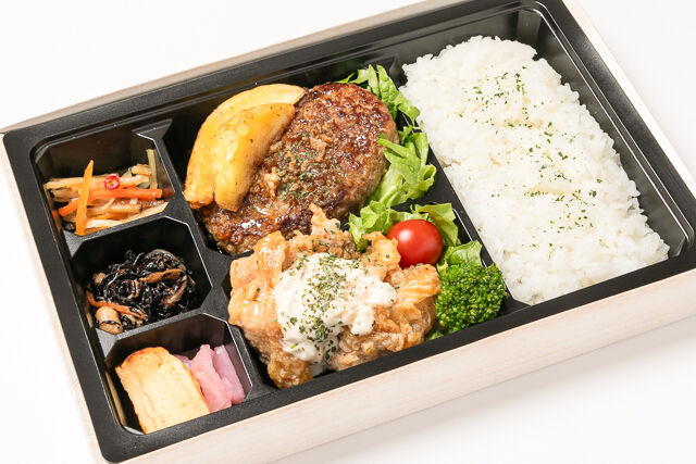 ハンバーグとチキン南蛮御膳