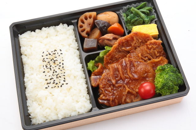 豚肉の生姜焼き弁当