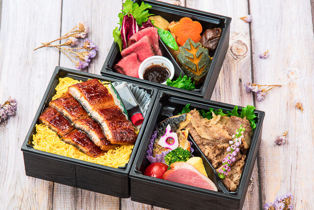【熨斗対応可】厳選うな重と和牛すき焼きの三段弁当