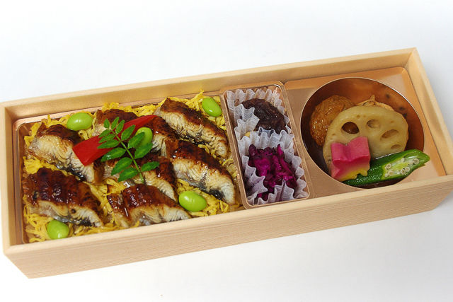 厳選うな重と季節の炊き合せ【特上】