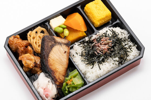【横浜蔦金商店】イチオシ・天然ぶりの味噌焼き海苔弁