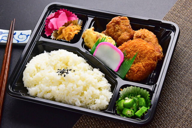 カニクリームコロッケざんぎ弁当