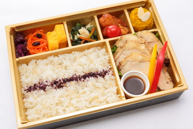 ローストチキン弁当