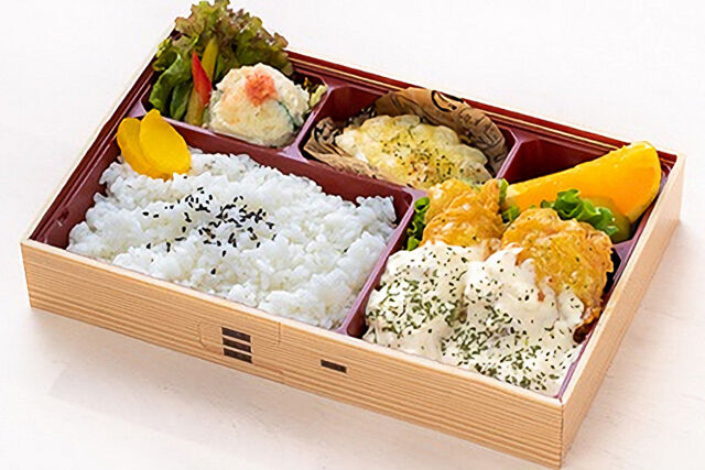 タルタルたっぷり!こだわりチキン南蛮弁当