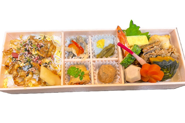 海鮮あなごちらし×牛焼肉御膳