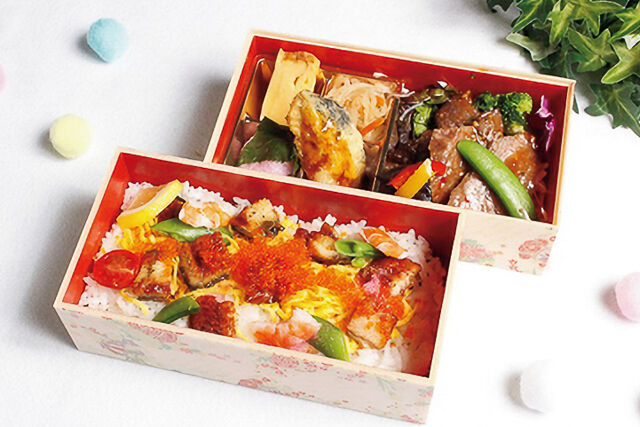 鰻のちらしと牛肉のタレ焼き弁当