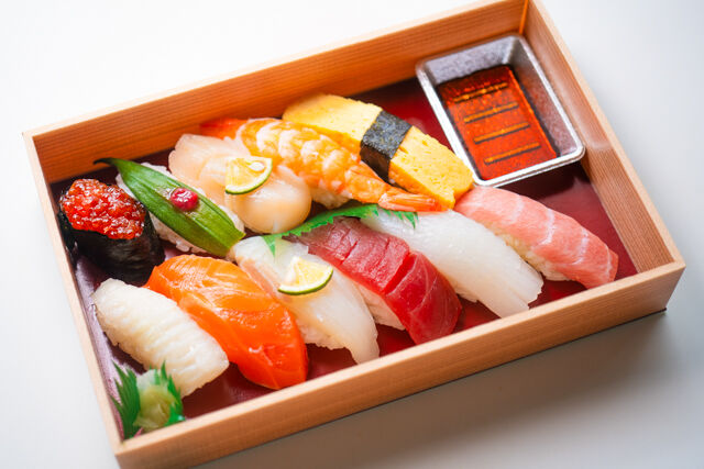 特選にぎり寿司11カン