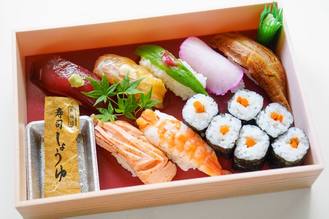 夏の贅沢 炙りと漬けの「八撰」