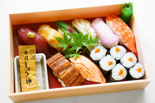 夏の贅沢 うなぎと炙り漬けの「九撰」
