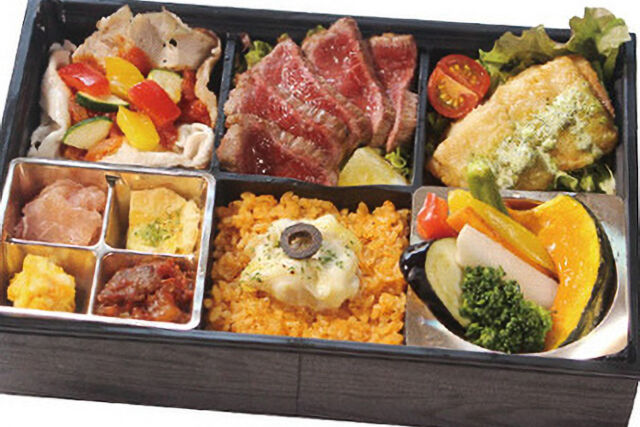 自家製トマトライスと特選牛ステーキ御膳