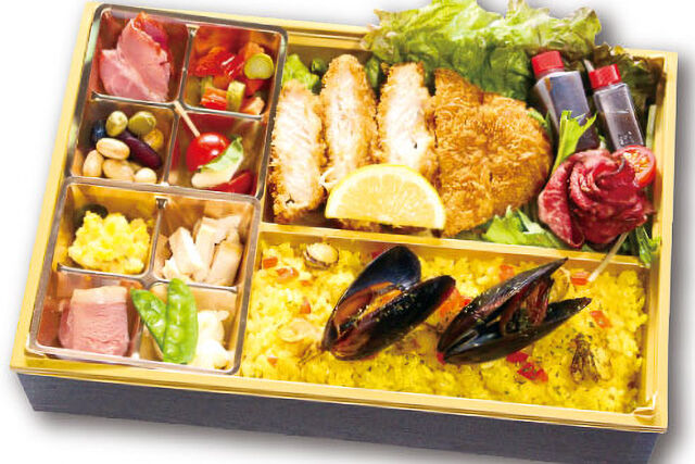 パエリアとポークカツレツ御膳