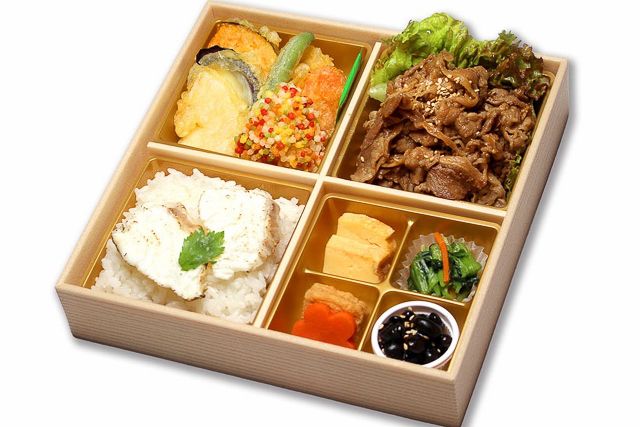 長浜直送鯛めしと香ばし焼肉・天御膳